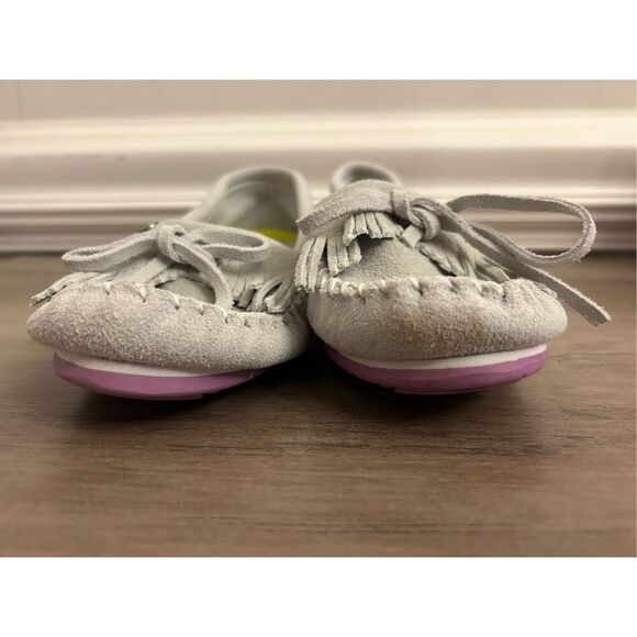 MINNETONKA Women's Kilty Plus Moccasins Color Mint 7.5 EUC - Picture 3 of 8